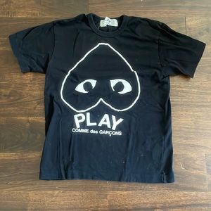 COMME des GARÇONS PLAY